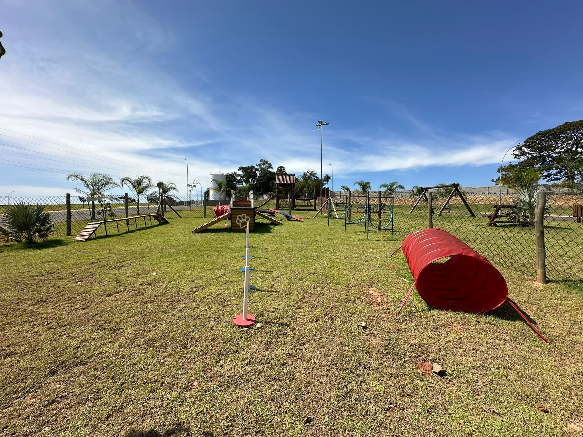 Imagens do imóveis Lotes Terreno Condomínio Flor D'Aldeia, Fase 1 e Fase 2 Baixa Mogiana Mogi Mirim, SP