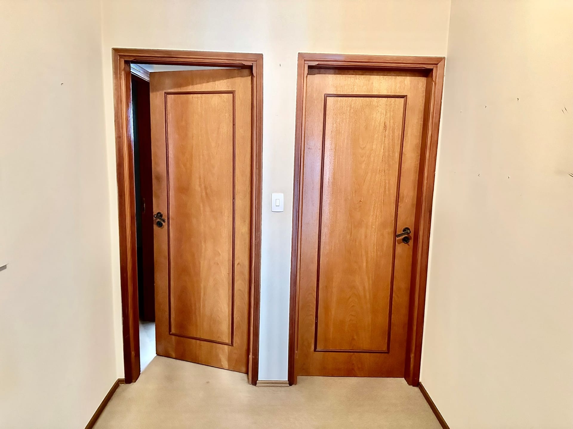 Imagens do imóveis Casa terrea com 3 três suítes piscina e área de lazer à venda, bairro Saúde, próximo ao fórum Mogi Mirim, SP