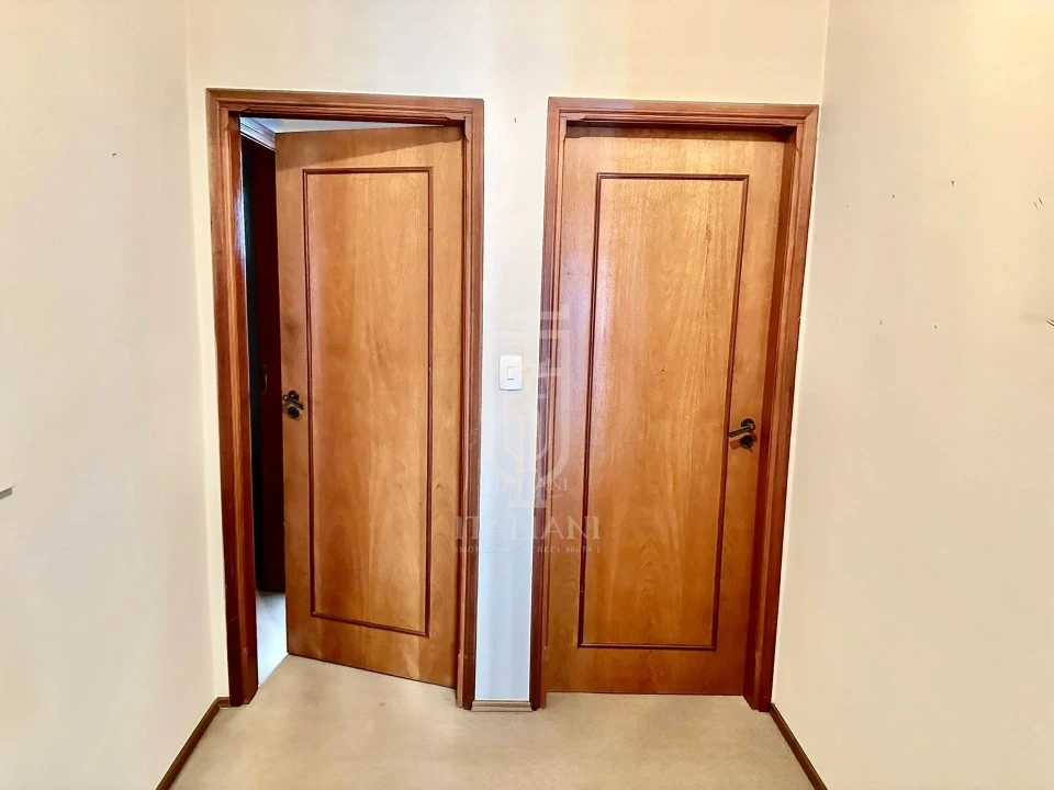 Imagens do imóveis Casa terrea com 3 três suítes piscina e área de lazer à venda, bairro Saúde, próximo ao fórum Mogi Mirim, SP