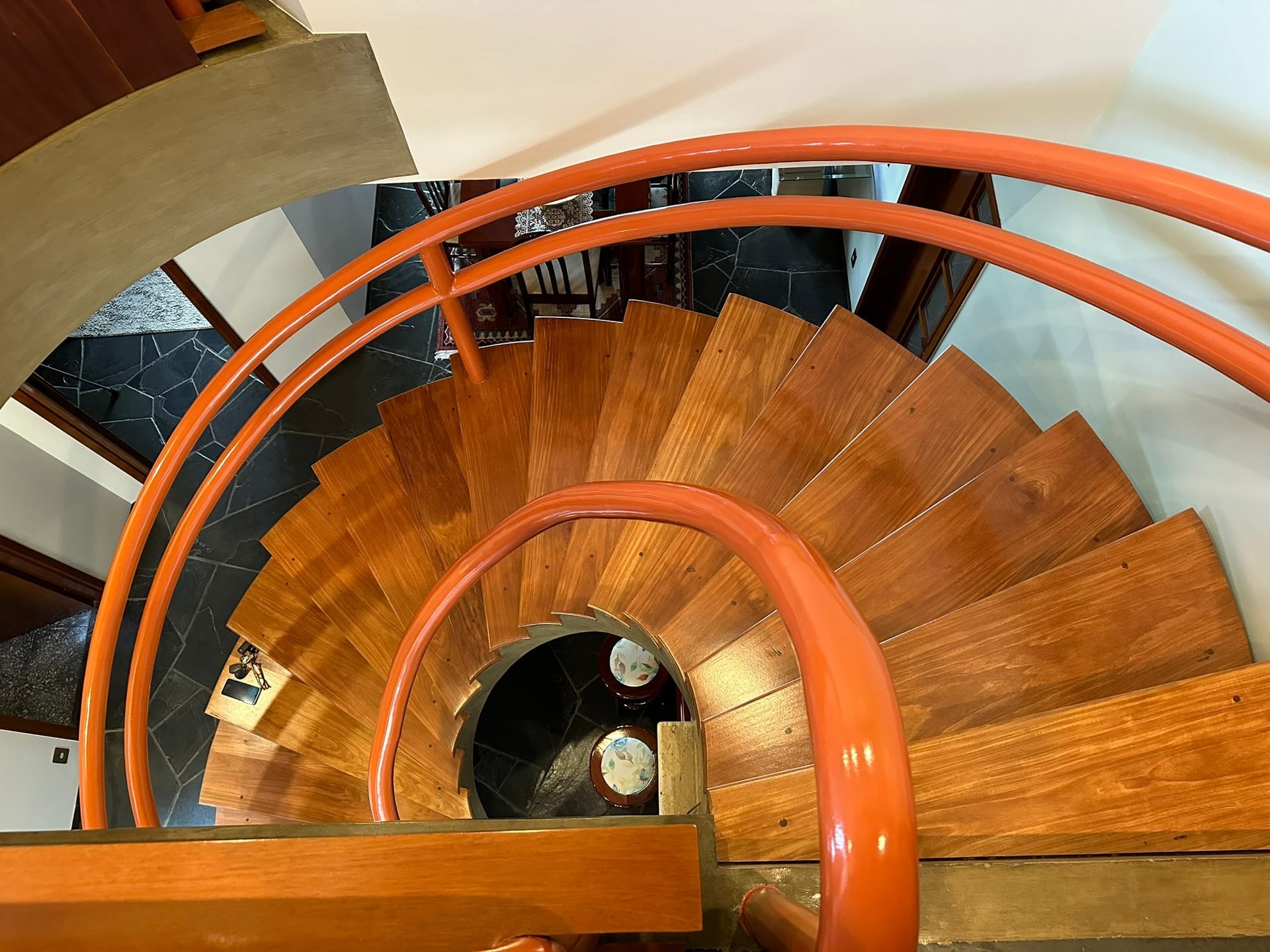 Imagens do imóveis CASA COM 3 SUÍTES E PISCINA À VENDA JARDIM ÁUREA MOGI MIRIM, SP