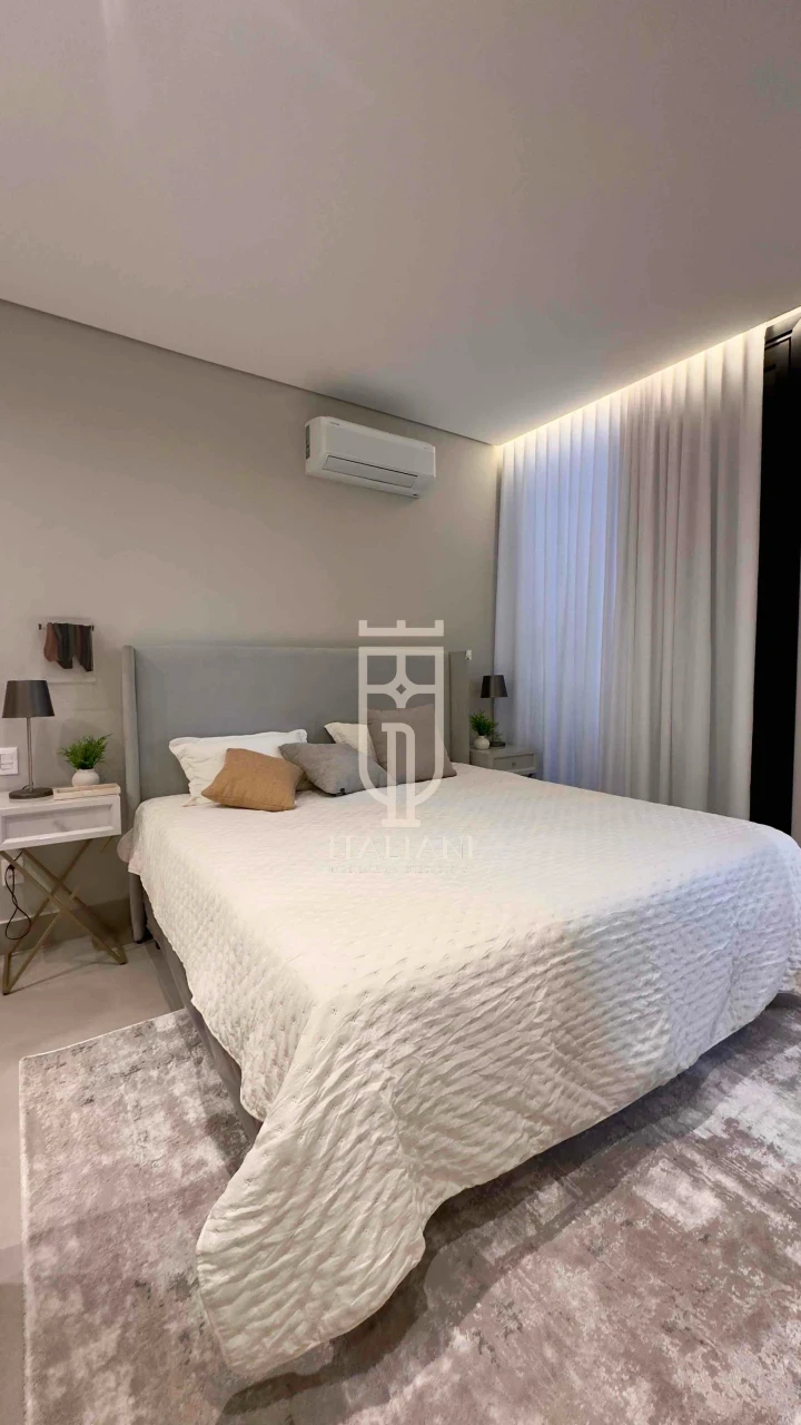 Imagens do imóveis Casa em condomínio com piscina e 3 suítes à Venda, Flor D’Aldeia, Mogi Mirim, SP