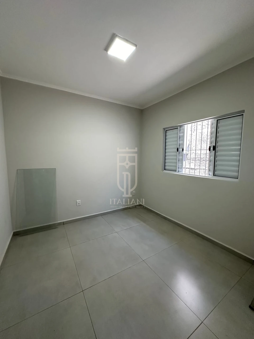 Imagens do imóveis Casa Térrea Com Três Quartos sendo Duas Suítes Jardim Longato Mogi Mirim SP