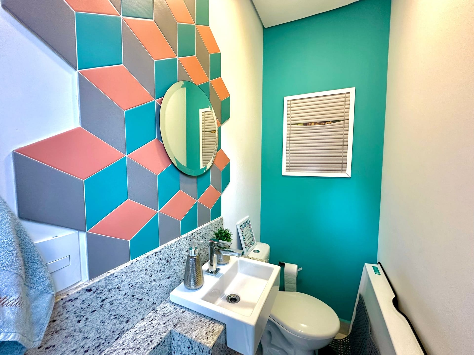 Imagens do imóveis Casa Térrea com Área Gourmet Próxima ao Shopping no Condomínio Residencial Villagio Santa Cruz em Mogi Mirim, SP