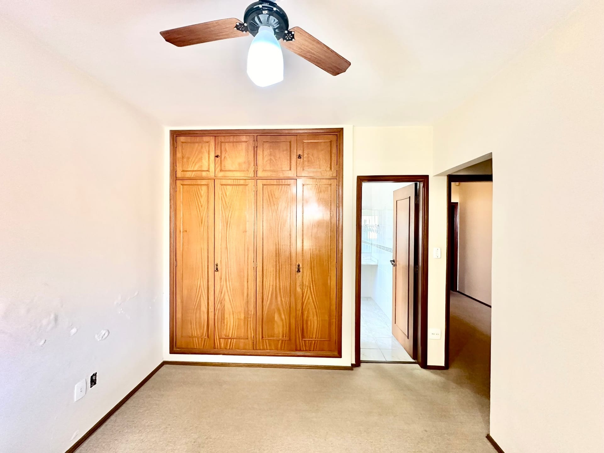 Imagens do imóveis Casa terrea com 3 três suítes piscina e área de lazer à venda, bairro Saúde, próximo ao fórum Mogi Mirim, SP