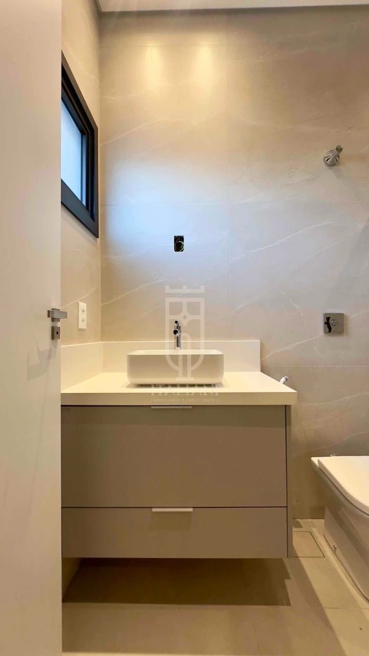 Imagens do imóveis Casa em condomínio com piscina e 3 suítes à Venda, Flor D’Aldeia, Mogi Mirim, SP