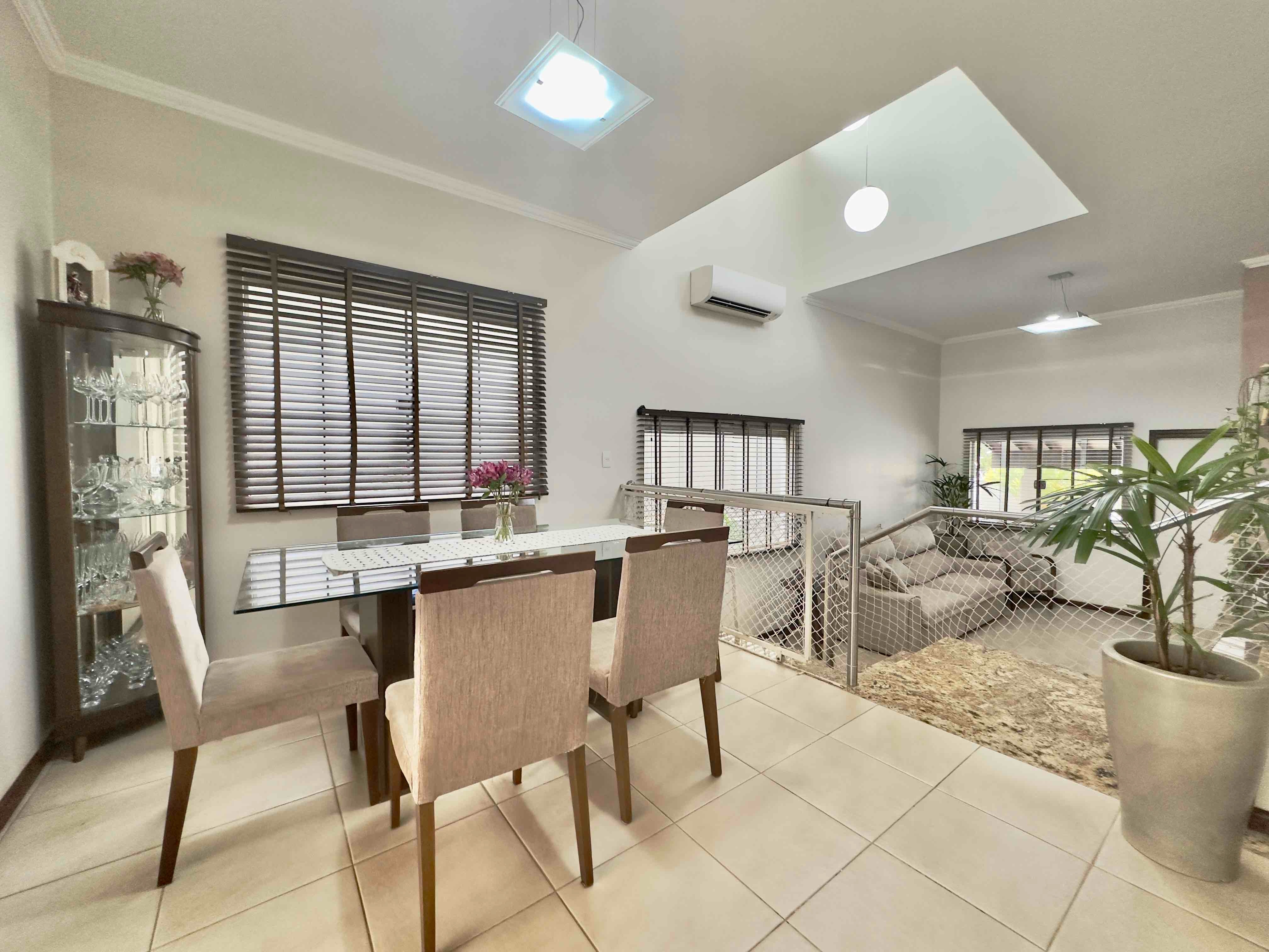 Imagens do imóveis Casa com 3 dormitórios e 1 escritório com ampla área de lazer, Bairro Nova Santa Cruz, Mogi Mirim SP