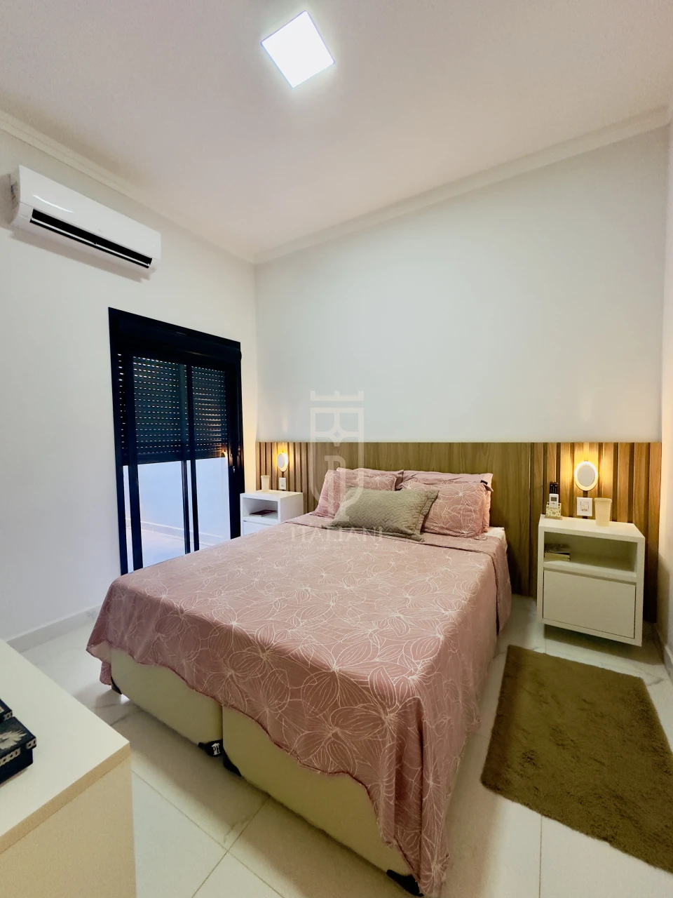 Imagens do imóveis Casa com Spa e 3 Quartos e 1 suíte com closet no Condomínio Residencial Reserva da Mata