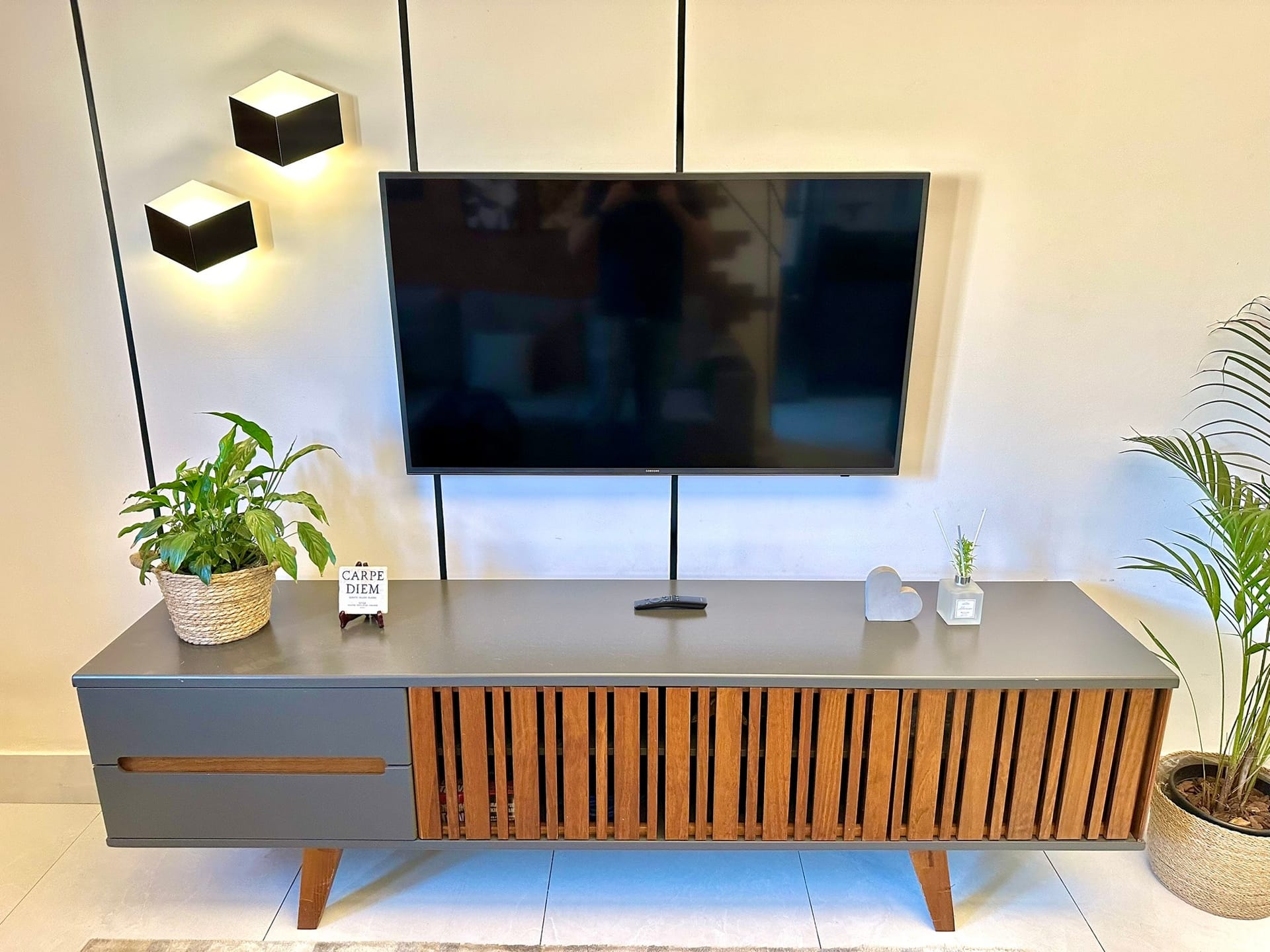 Imagens do imóveis Casa Térrea com Área Gourmet Próxima ao Shopping no Condomínio Residencial Villagio Santa Cruz em Mogi Mirim, SP