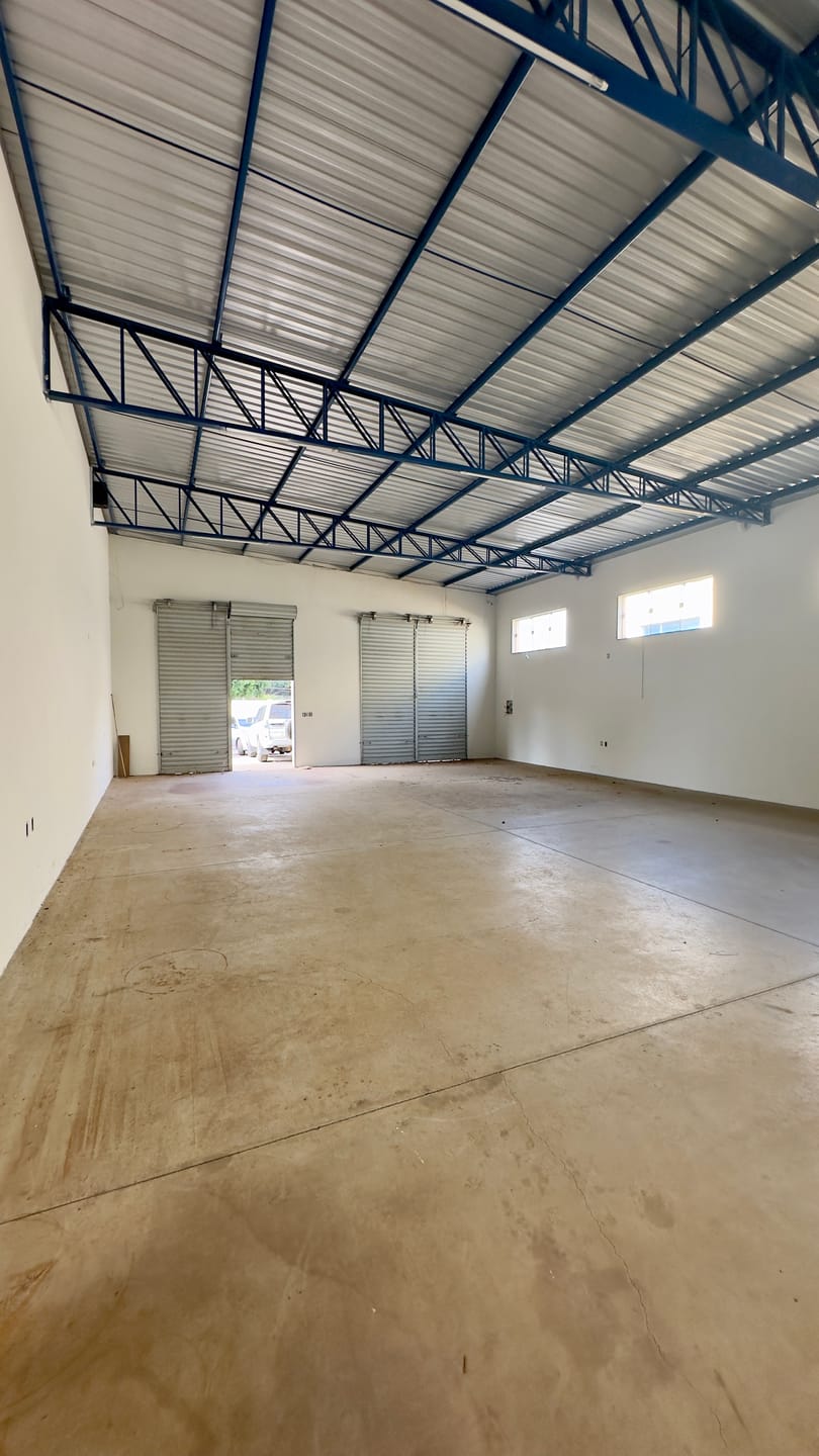 Imagens do imóveis Galpão / Barracão para locação Avenida Pedro Botesi, Jardim Scomparim, Mogi Mirim, SP