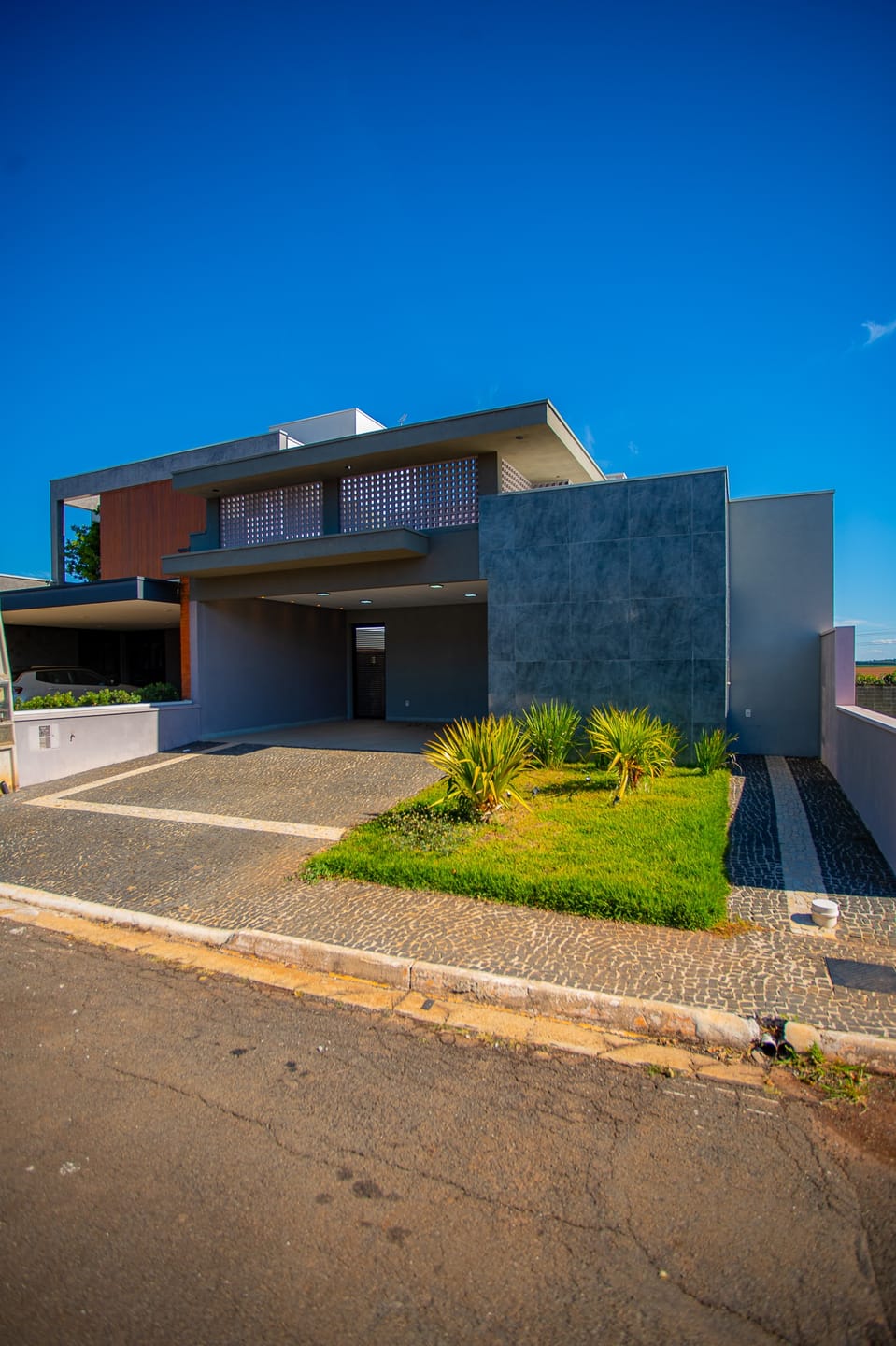 Imagens do imóveis Casa Térrea com 3 Suítes e piscina em Condomínio, Condomínio Alvorada Mogi Mirim SP