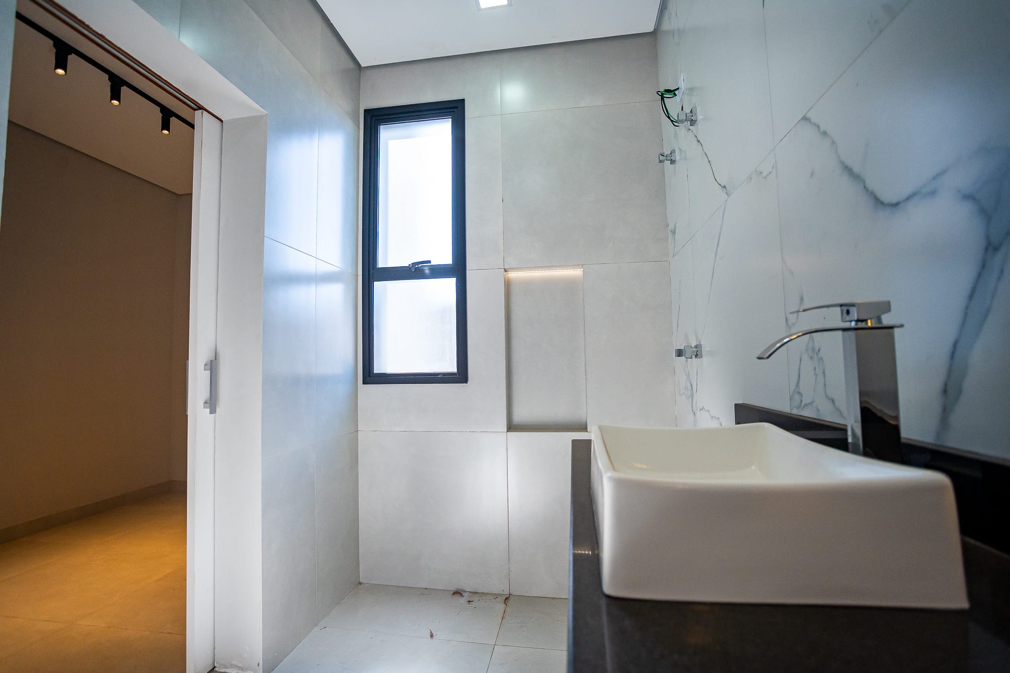 Imagens do imóveis Casa Térrea com 3 Suítes e piscina em Condomínio, Condomínio Alvorada Mogi Mirim SP