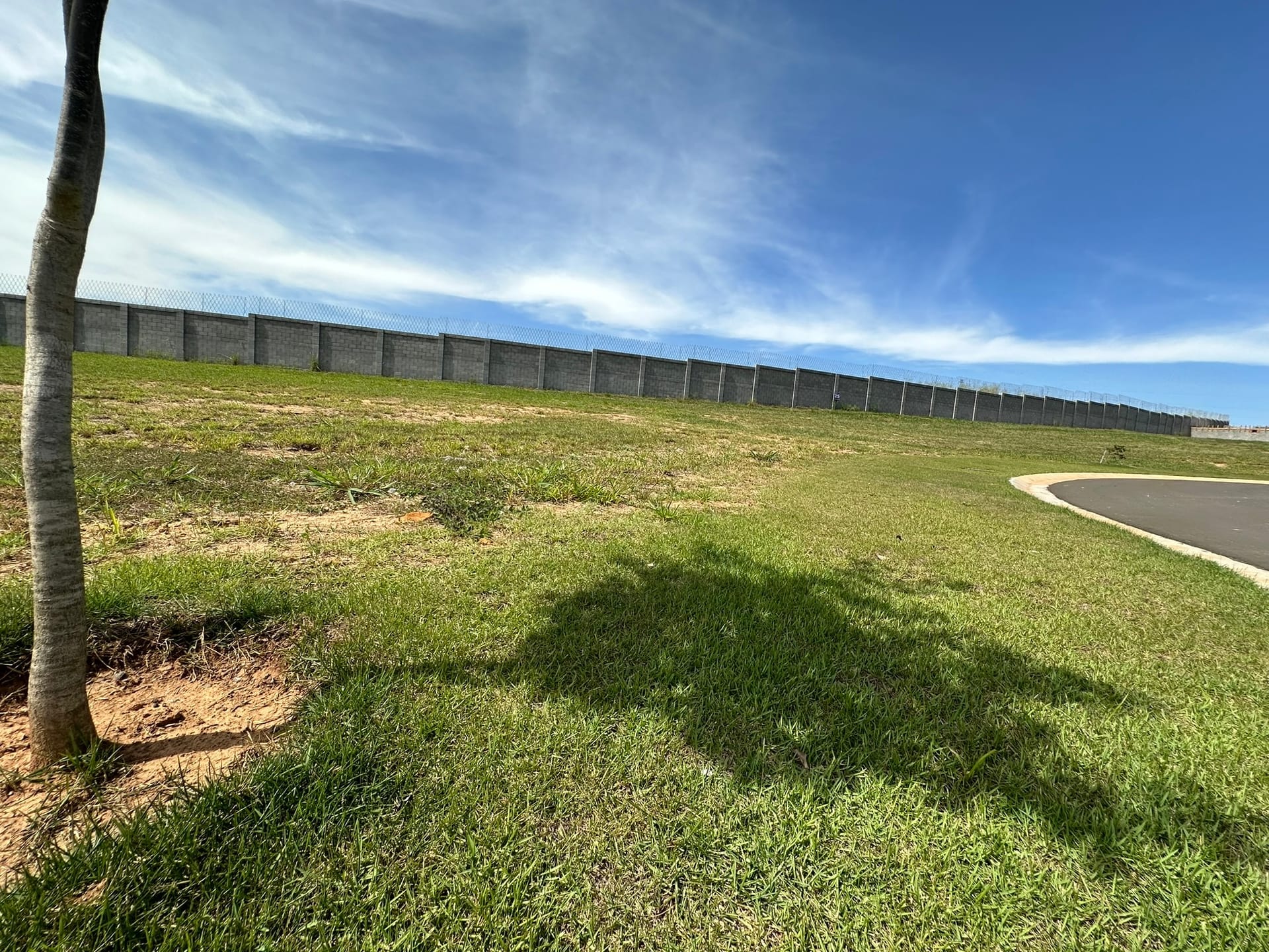 Imagens do imóveis Terreno grande à venda em condomínio 476 m²  Preço Promocional, Aldeia dos Pássaros Flor D'aldeia, Mogi Mirim, SP