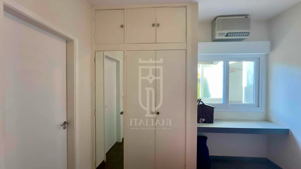 Imagens do imóveis Chácara de alto padrão com piscina a venda, Chácara Ipê, Mogi Mirim, SP