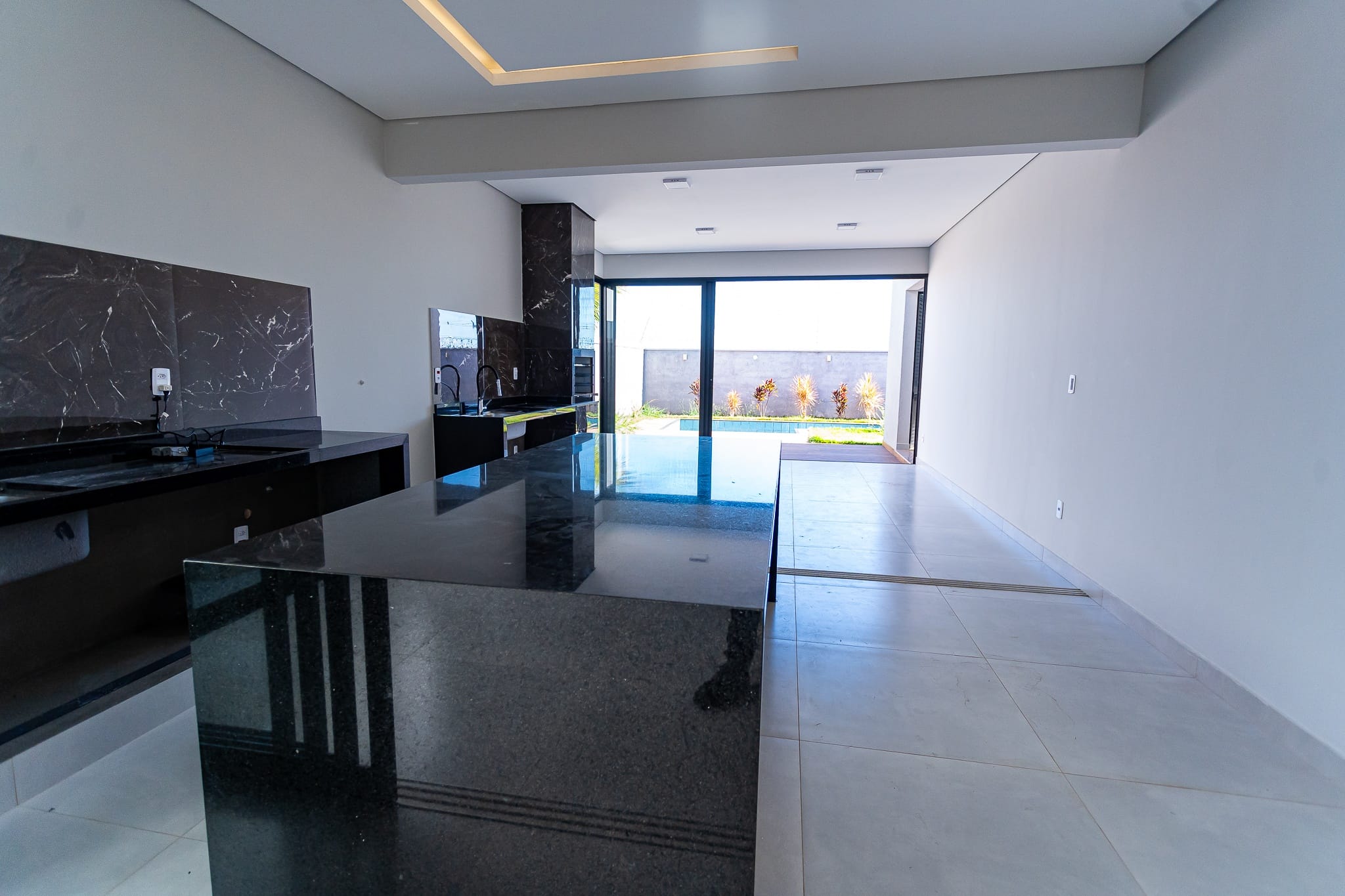 Imagens do imóveis Casa Térrea com 3 Suítes e piscina em Condomínio, Condomínio Alvorada Mogi Mirim SP