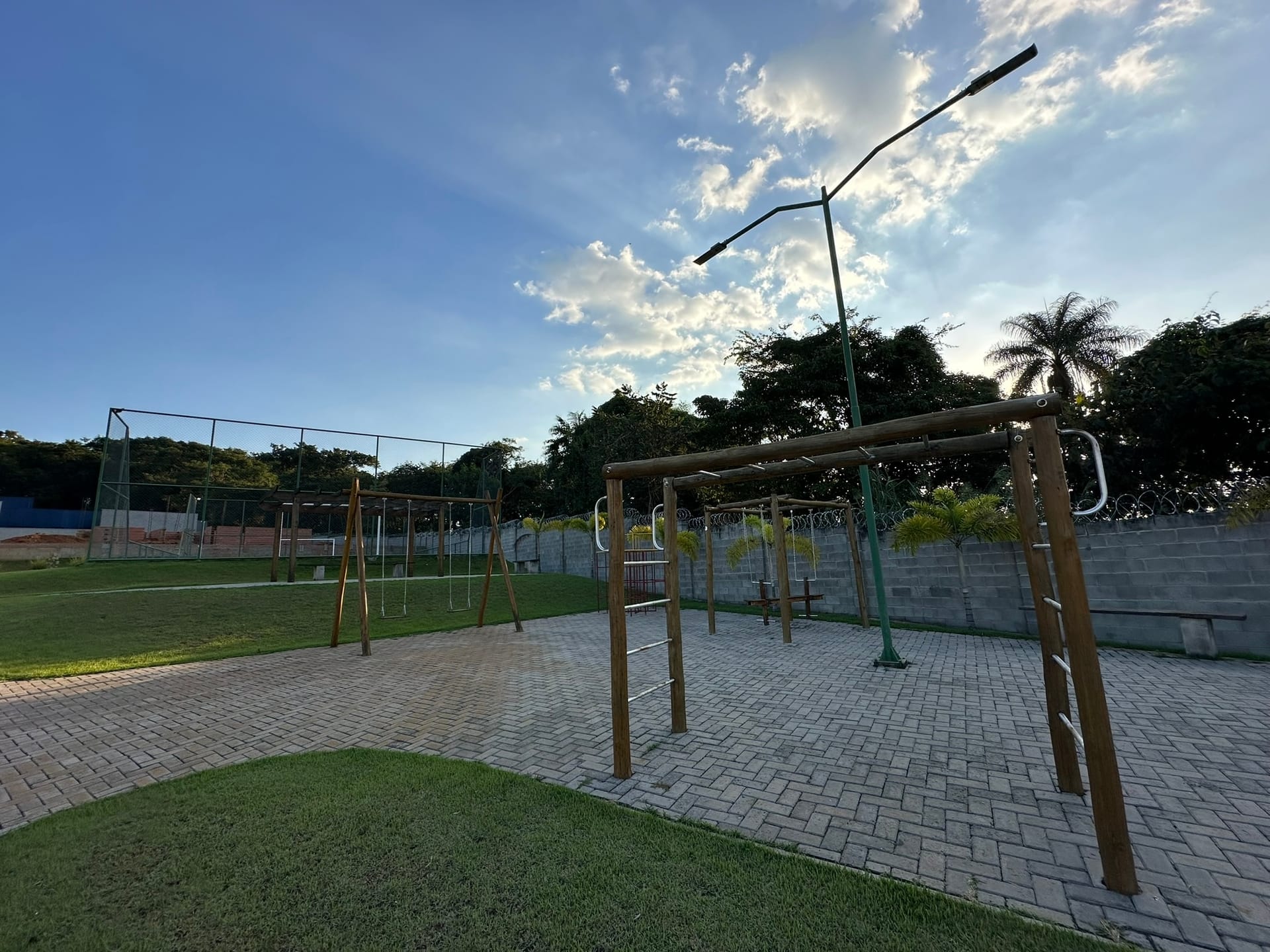 Imagens do imóveis Condomínio Fechado Residencial Mont Serrat Centro Mogi Mirim São Paulo