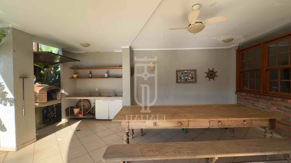 Imagens do imóveis Chácara de alto padrão com piscina a venda, Chácara Ipê, Mogi Mirim, SP