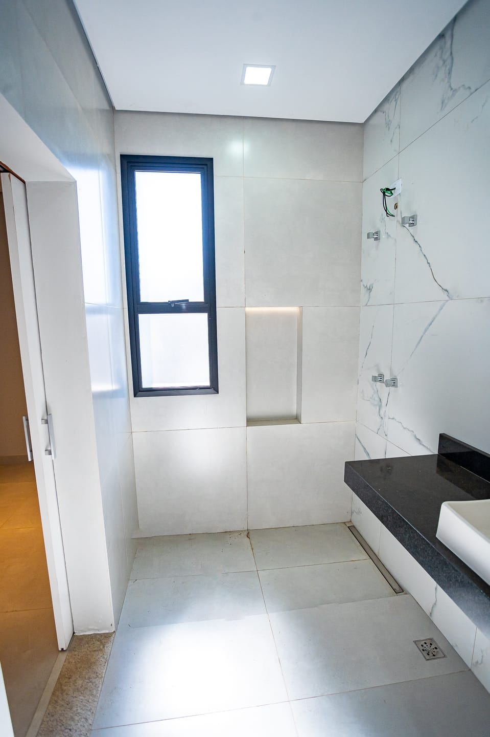 Imagens do imóveis Casa Térrea com 3 Suítes e piscina em Condomínio, Condomínio Alvorada Mogi Mirim SP