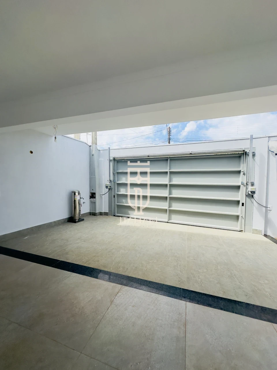 Imagens do imóveis Casa sobrado com piscina Jardim Santa Ana em Mogi Mirim