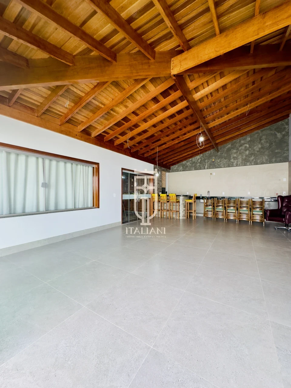 Imagens do imóveis Casa sobrado com piscina Jardim Santa Ana em Mogi Mirim