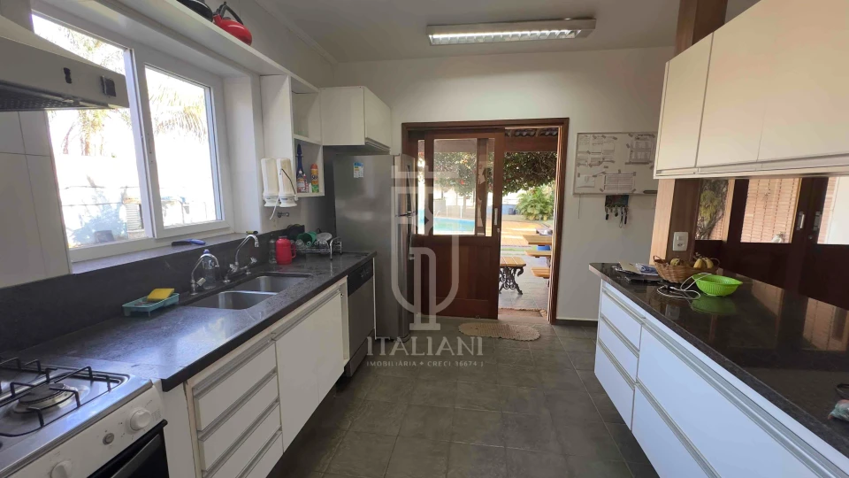 Imagens do imóveis Chácara de alto padrão com piscina a venda, Chácara Ipê, Mogi Mirim, SP