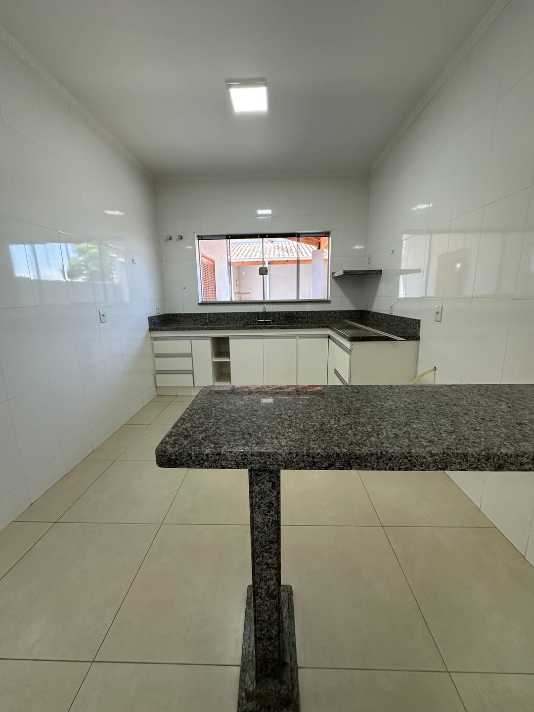 Imagens do imóveis Casa Térrea Com Três Quartos sendo Duas Suítes Jardim Longato Mogi Mirim SP