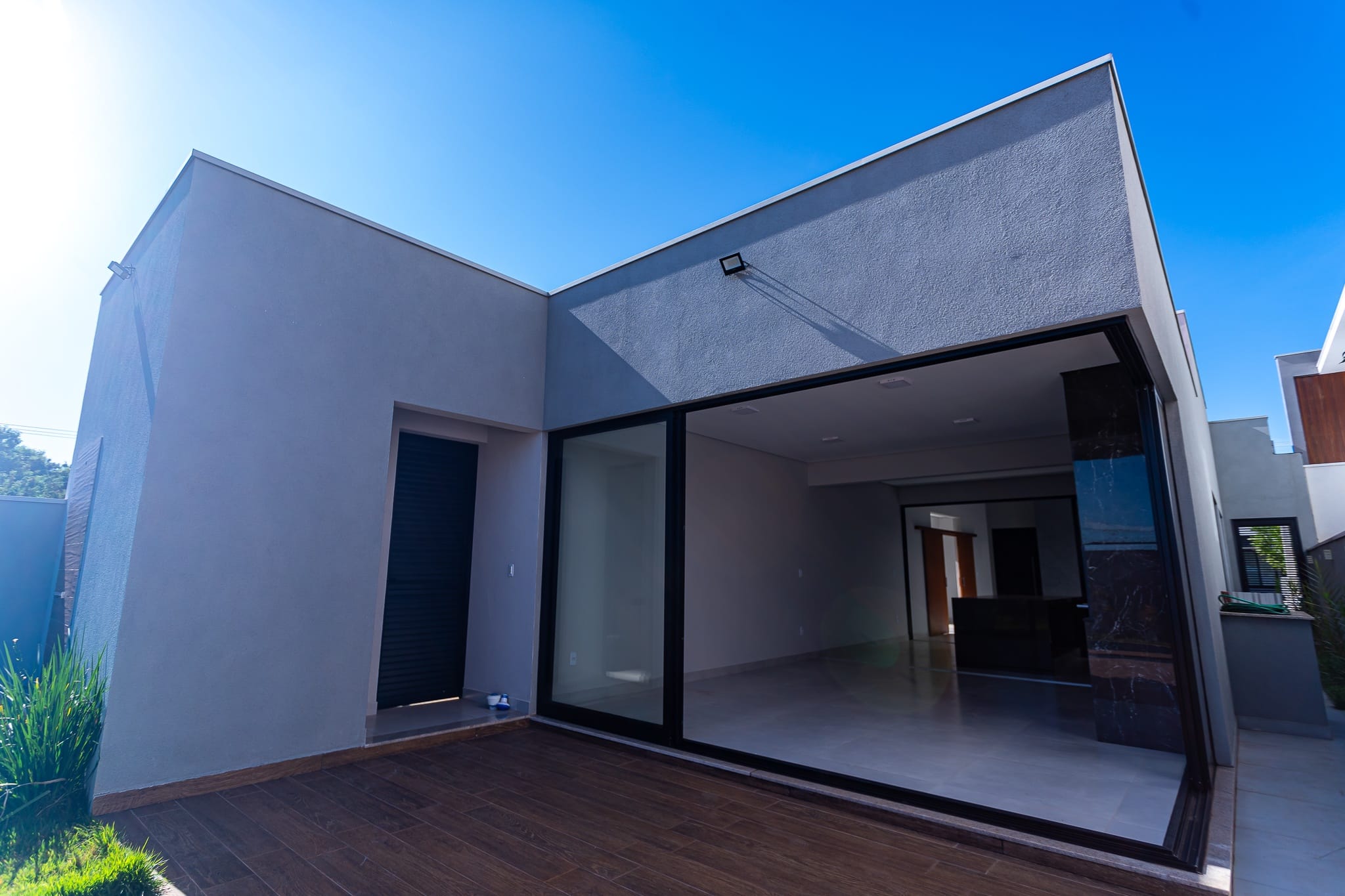 Imagens do imóveis Casa Térrea com 3 Suítes e piscina em Condomínio, Condomínio Alvorada Mogi Mirim SP