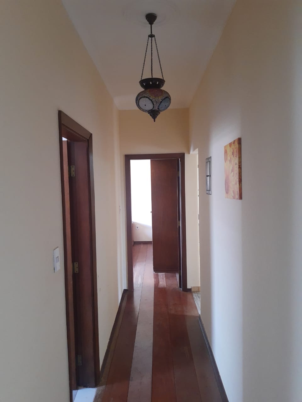 Imagens do imóveis Casa de esquina com edícula, reformada, Jardim Vila Melo, Bairro Santa Cruz,  Mogi Mirim, SP