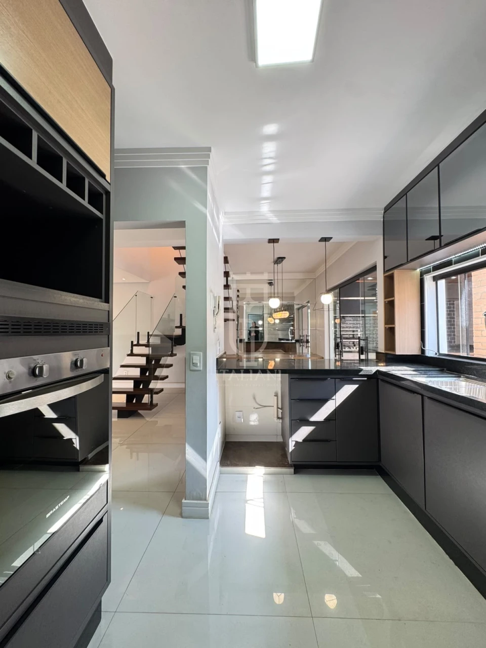 Imagens do imóveis Casa No Condomínio Residencial Alpha Sobrado Com 3 Quartos 1 Suite