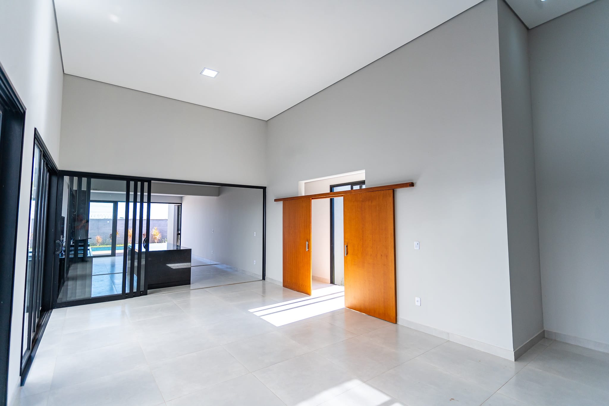 Imagens do imóveis Casa Térrea com 3 Suítes e piscina em Condomínio, Condomínio Alvorada Mogi Mirim SP