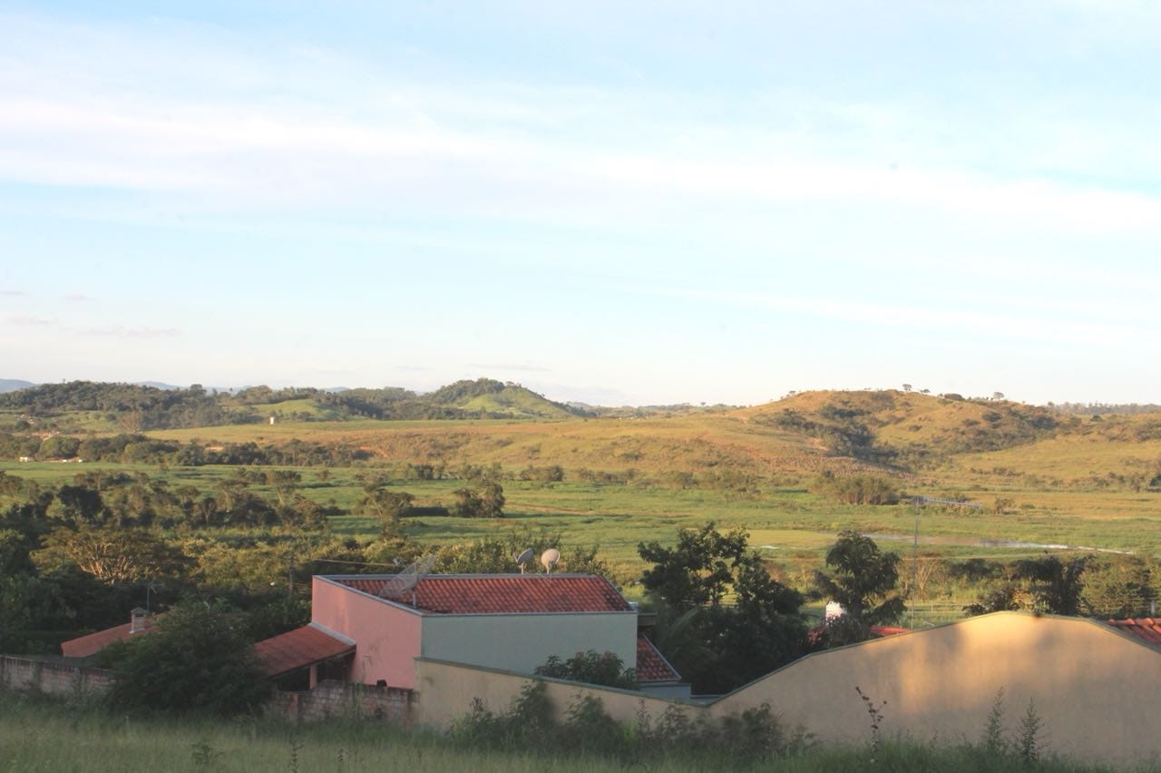 Imagens do imóveis Terreno Lote de Chácaras Com Represa 1000 m ² Condomínio Fechado Interior São Paulo - Itapira