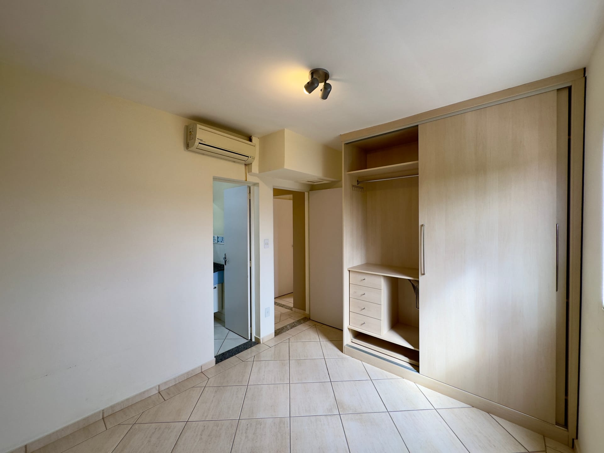 Imagens do imóveis Apartamento à venda com 3 quartos sendo 1 suíte, Condomínio Jequitibas, Mogi Guaçu, SP