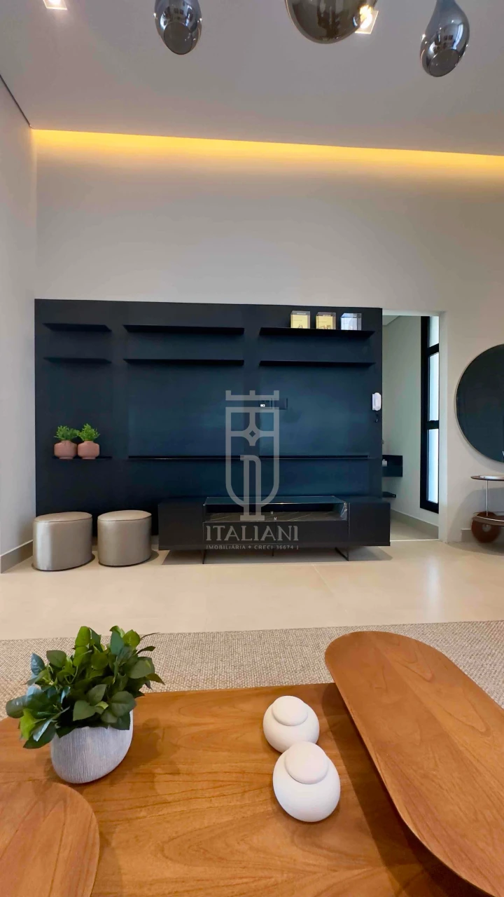 Imagens do imóveis Casa em condomínio com piscina e 3 suítes à Venda, Flor D’Aldeia, Mogi Mirim, SP