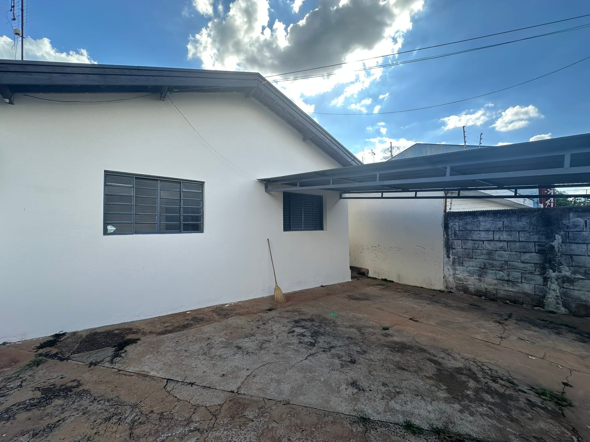 Imagens do imóveis CASA TÉRREA NO JARDIM SILVANIA EM MOGI MIRIM MINHA CASA MINHA VIDA MUITO ESPAÇO