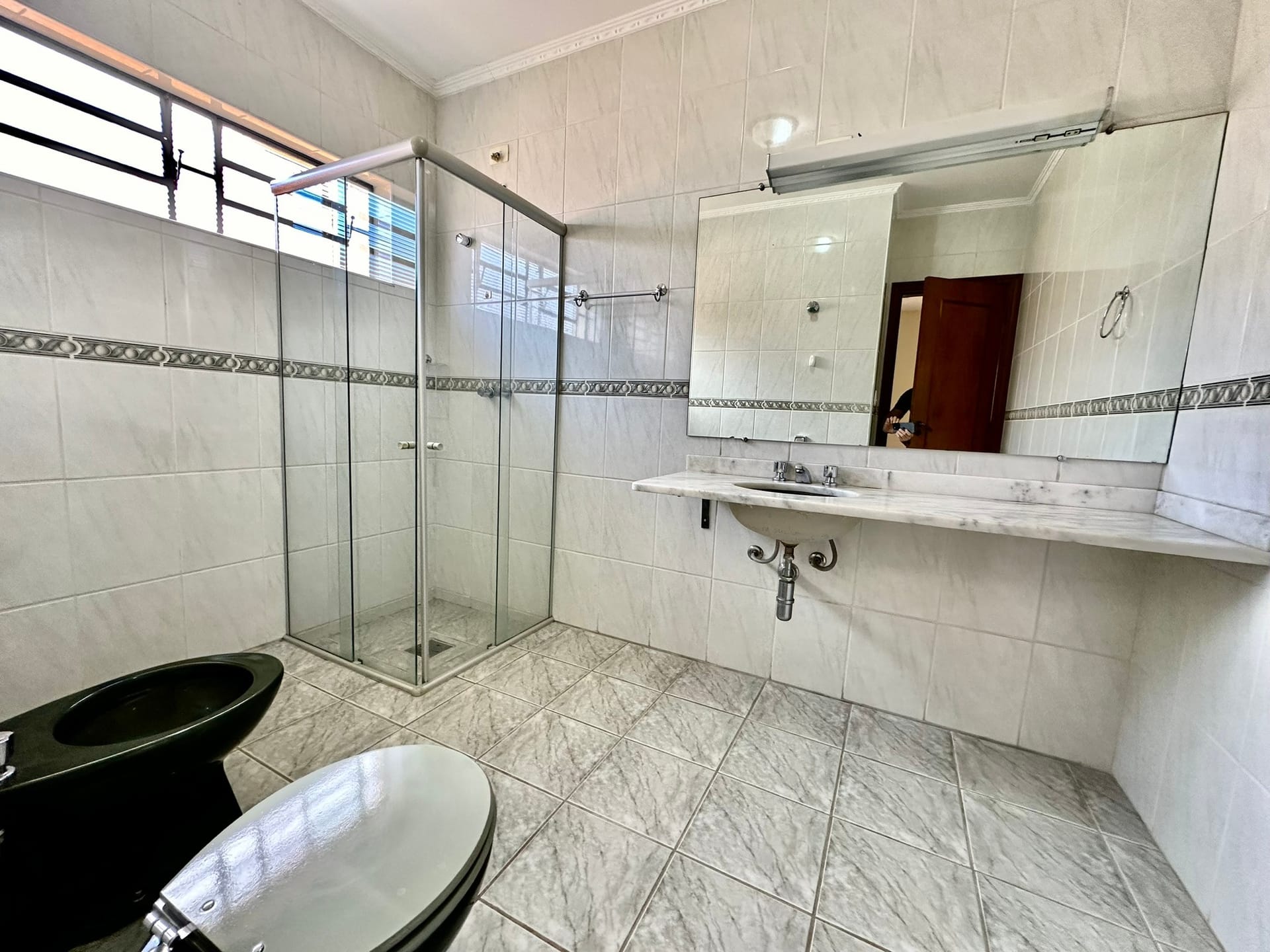 Imagens do imóveis Casa terrea com 3 três suítes piscina e área de lazer à venda, bairro Saúde, próximo ao fórum Mogi Mirim, SP