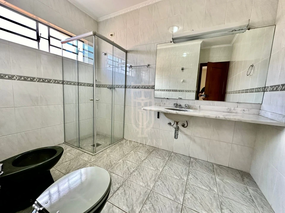 Imagens do imóveis Casa terrea com 3 três suítes piscina e área de lazer à venda, bairro Saúde, próximo ao fórum Mogi Mirim, SP