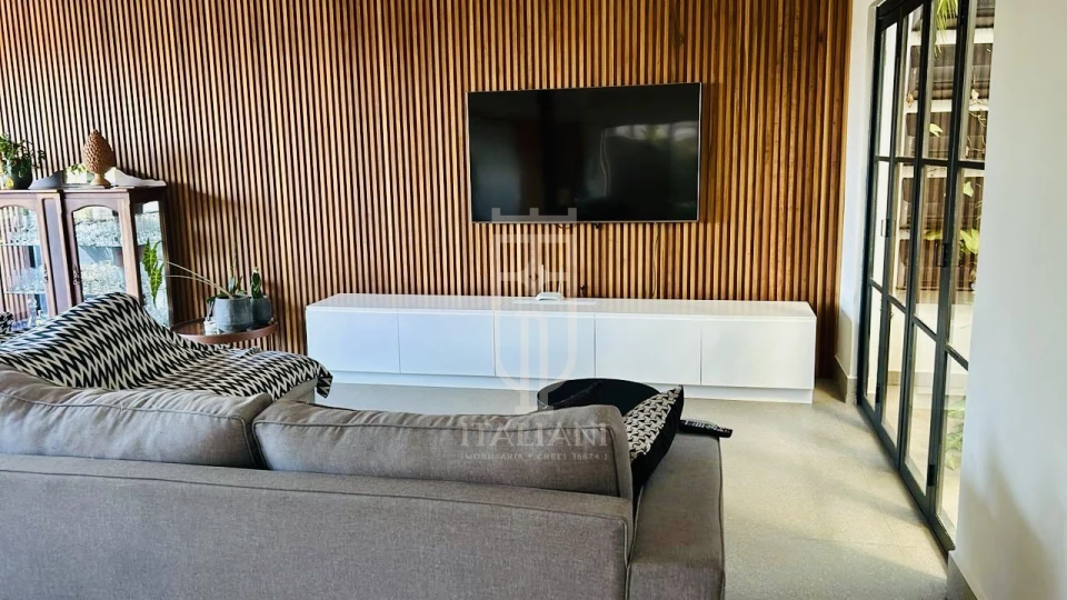 Imagens do imóveis Casa moderna e linear com 3 quartos sendo uma suíte com piscina de alto padrão Mogi Mirim Santa Cruz