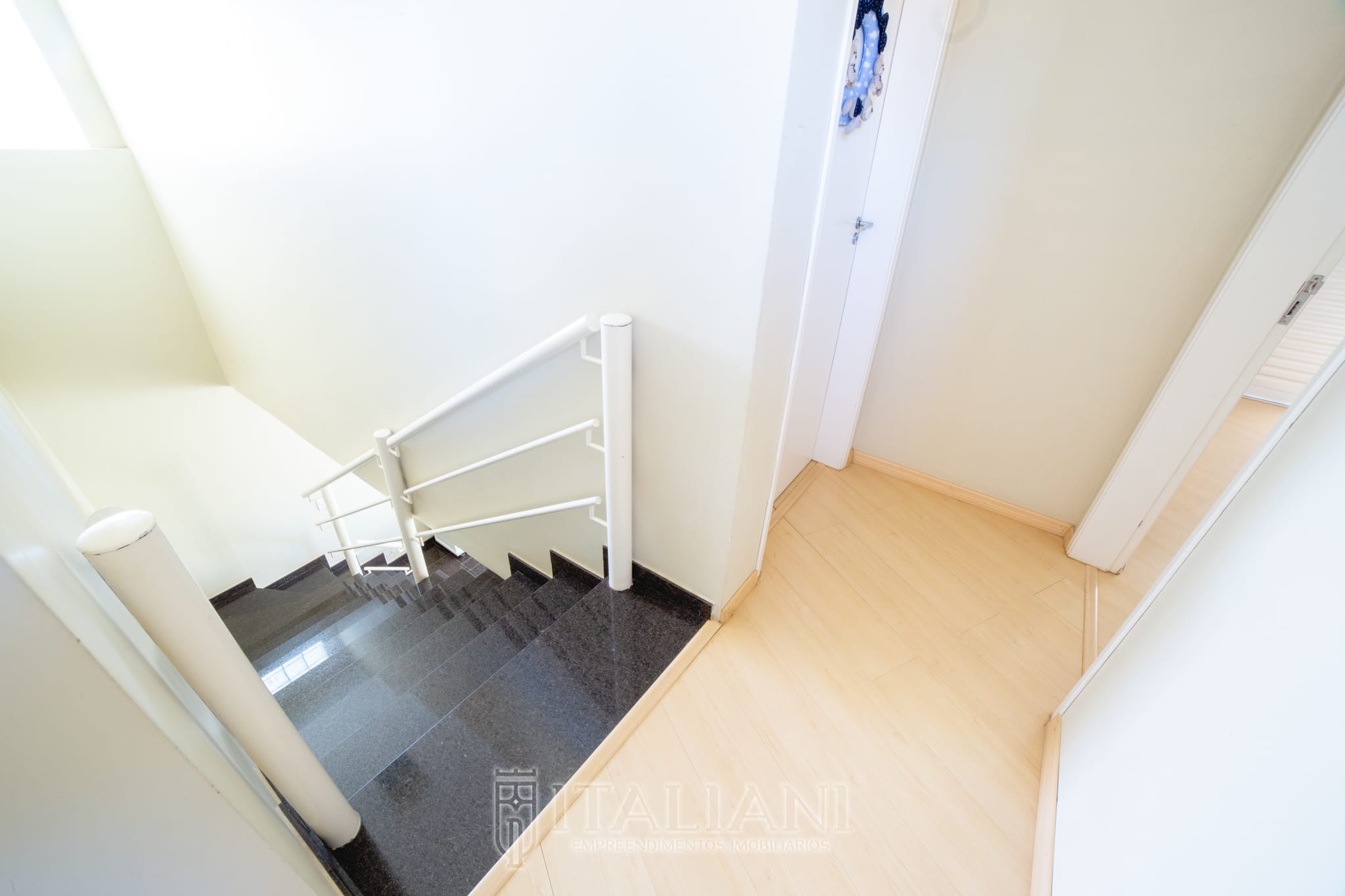 Imagens do imóveis Casa Sobrado com Piscina Bairro Santa Cruz, Mogi Mirim, SP