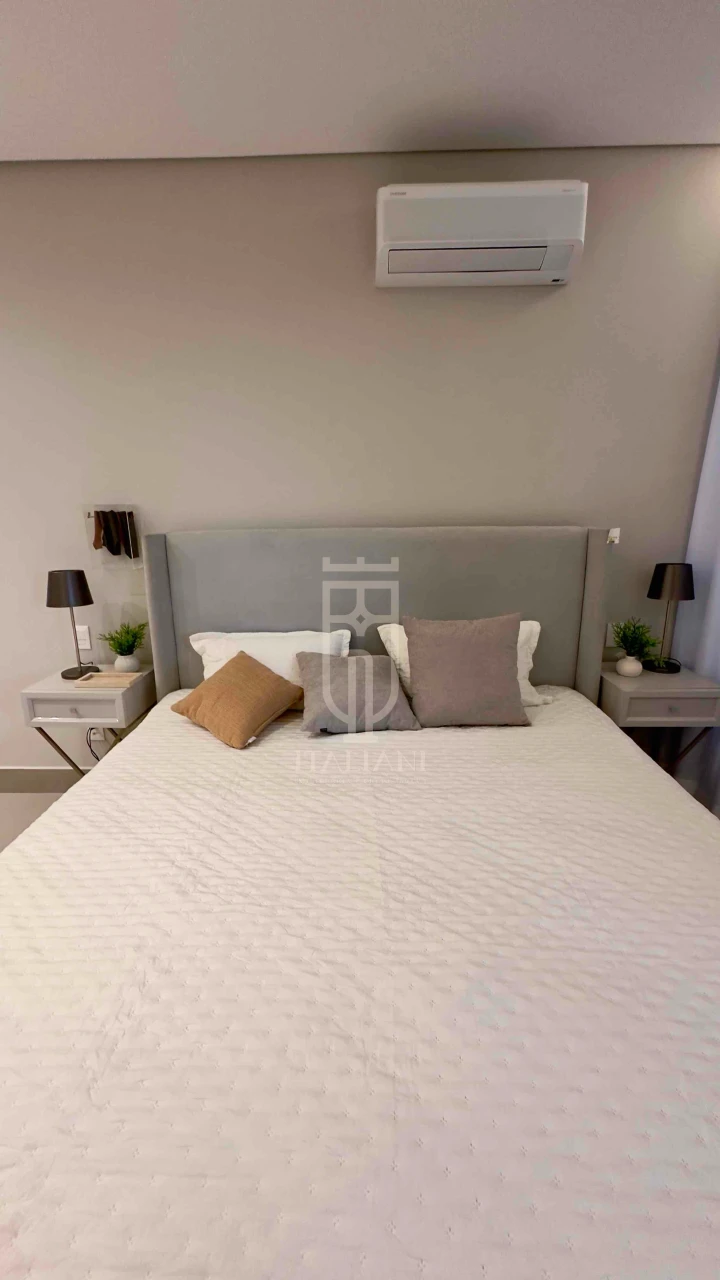 Imagens do imóveis Casa em condomínio com piscina e 3 suítes à Venda, Flor D’Aldeia, Mogi Mirim, SP