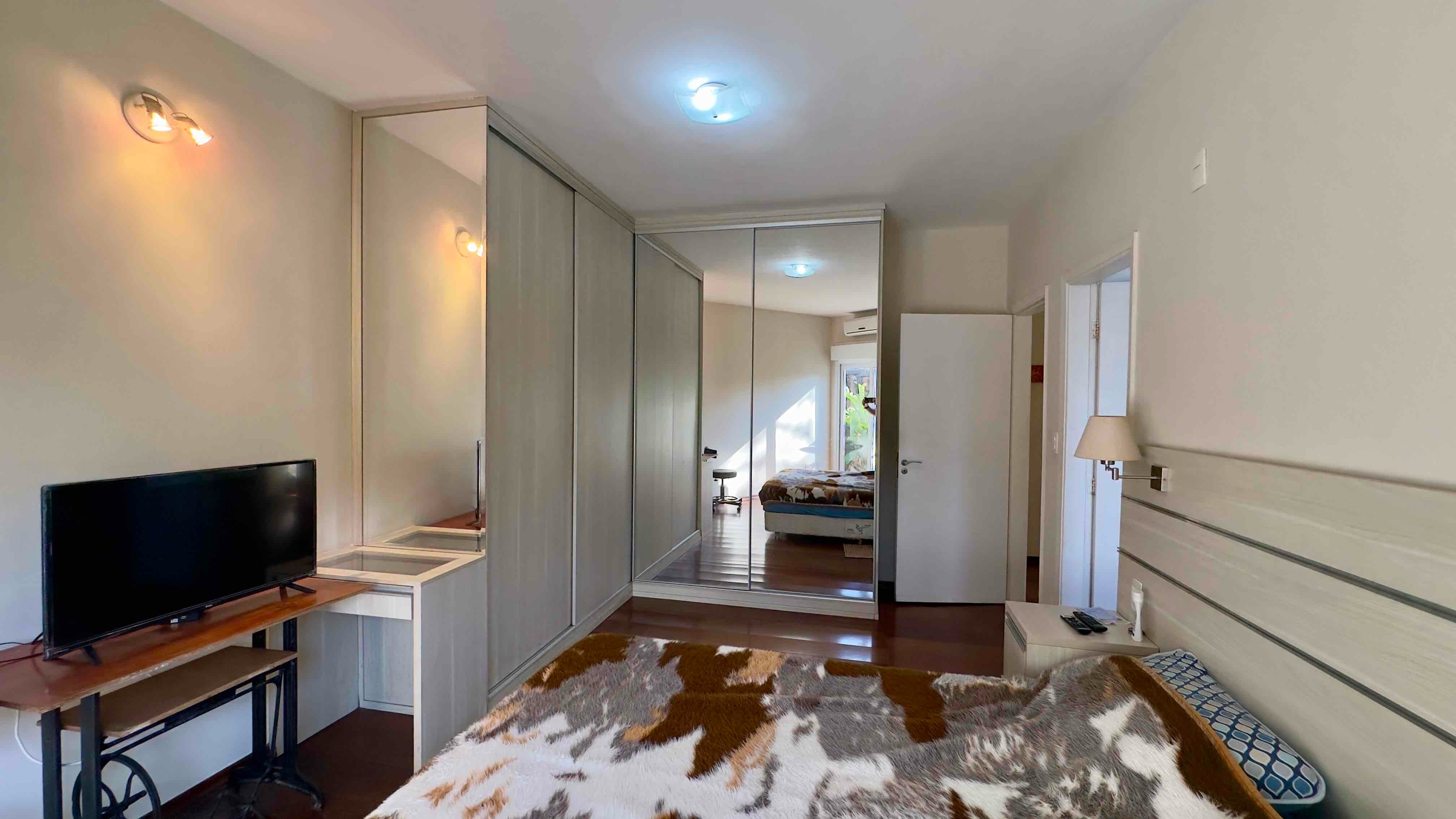 Imagens do imóveis Chácara de alto padrão com piscina a venda, Chácara Ipê, Mogi Mirim, SP