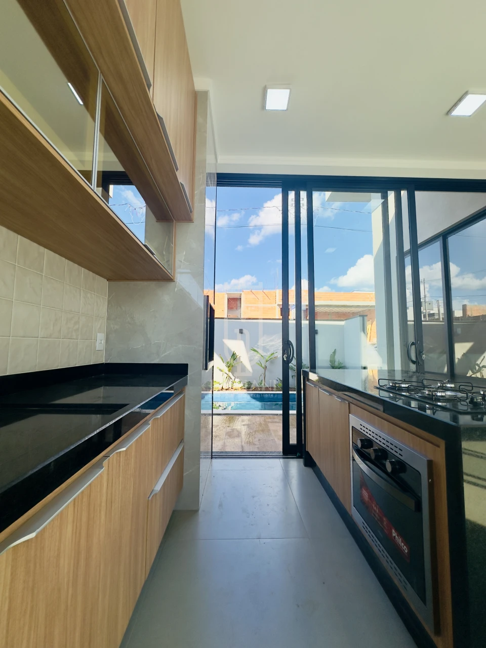 Imagens do imóveis Casa com Piscina e 3 quartos muito espaçosa no Condomínio Residencial Reserva da Mata em Mogi Mirim SP