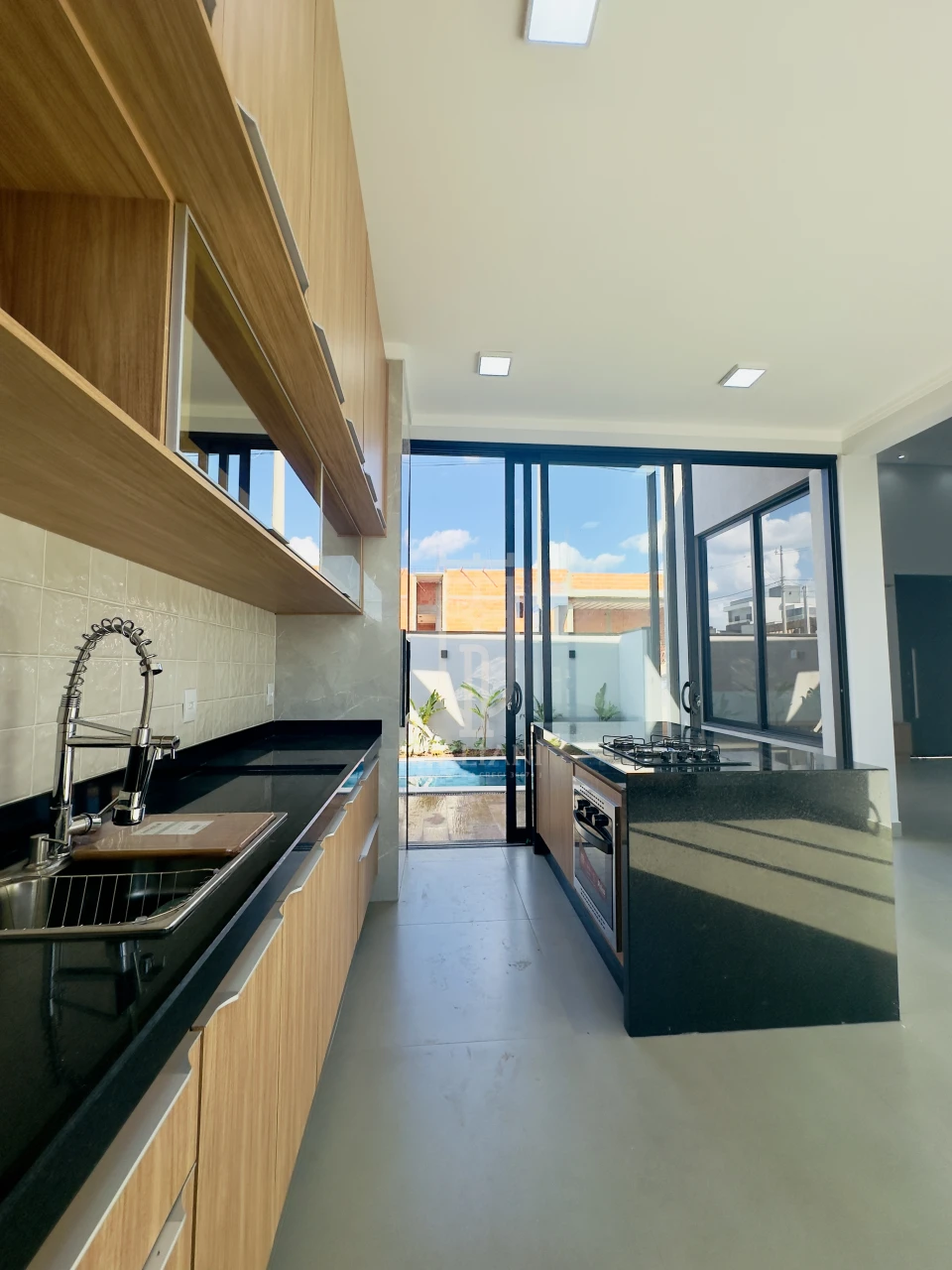 Imagens do imóveis Casa com Piscina e 3 quartos muito espaçosa no Condomínio Residencial Reserva da Mata em Mogi Mirim SP