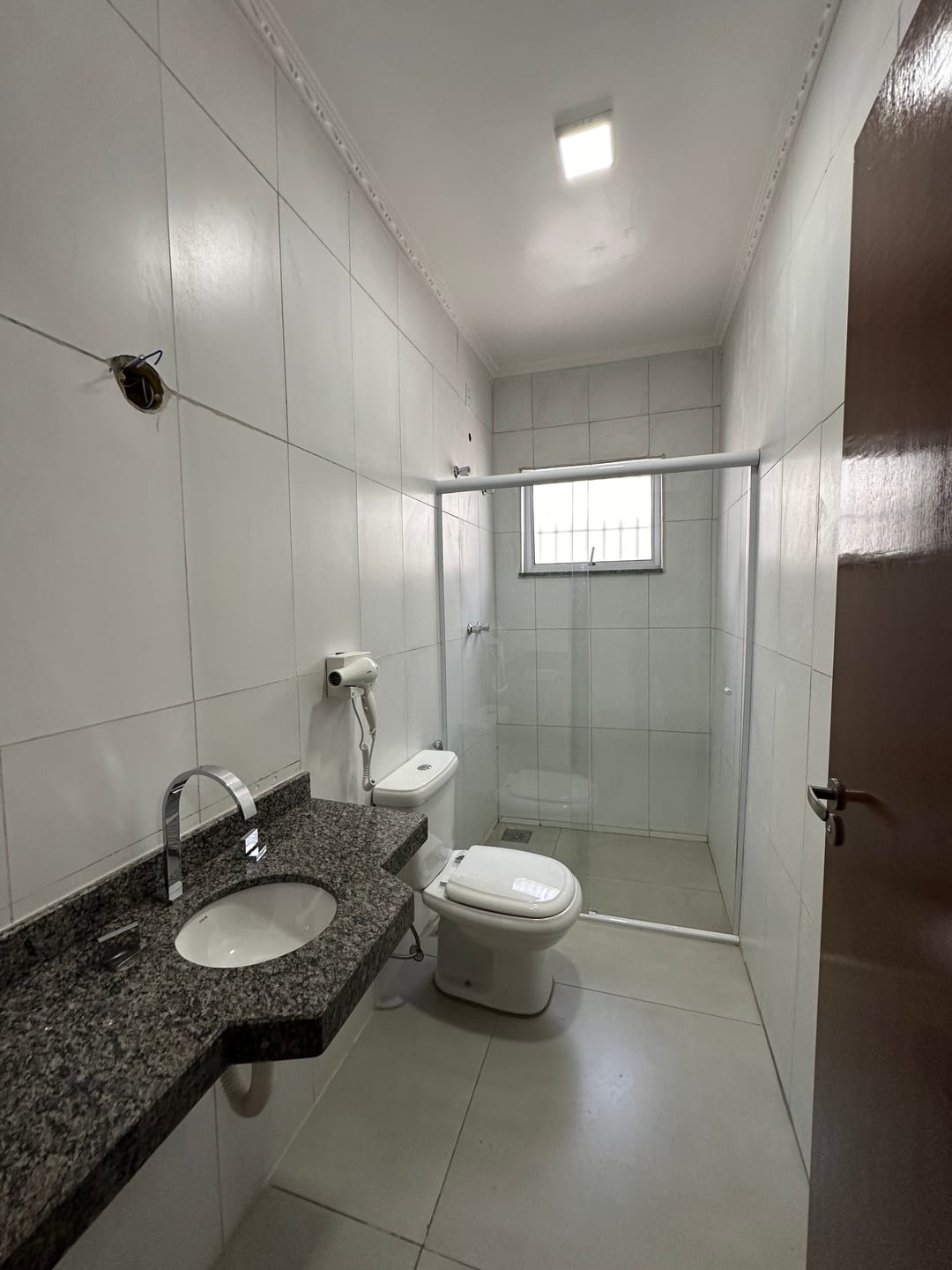 Imagens do imóveis Casa Térrea Com Três Quartos sendo Duas Suítes Jardim Longato Mogi Mirim SP