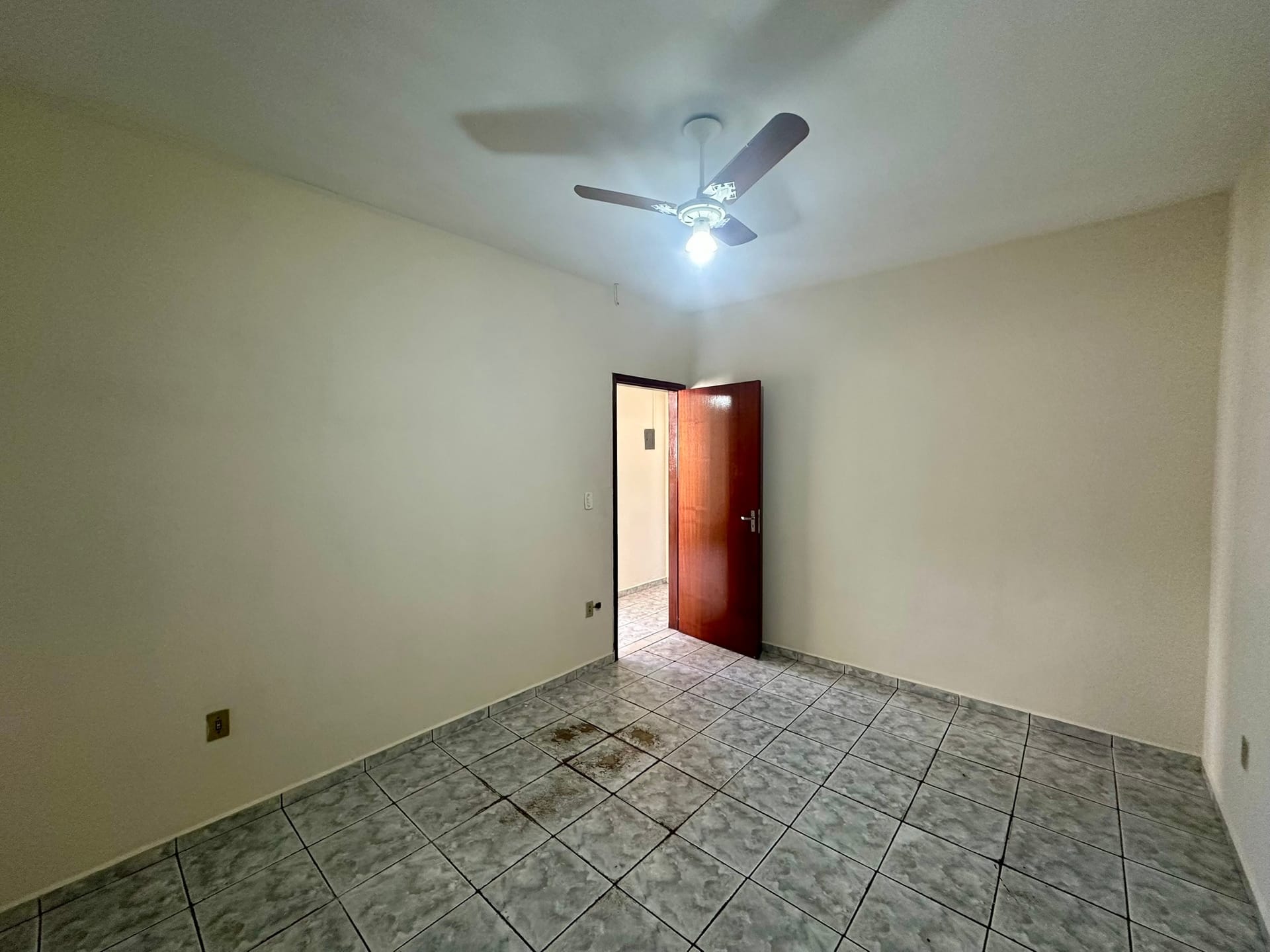 Imagens do imóveis CASA TÉRREA NO JARDIM SILVANIA EM MOGI MIRIM MINHA CASA MINHA VIDA MUITO ESPAÇO