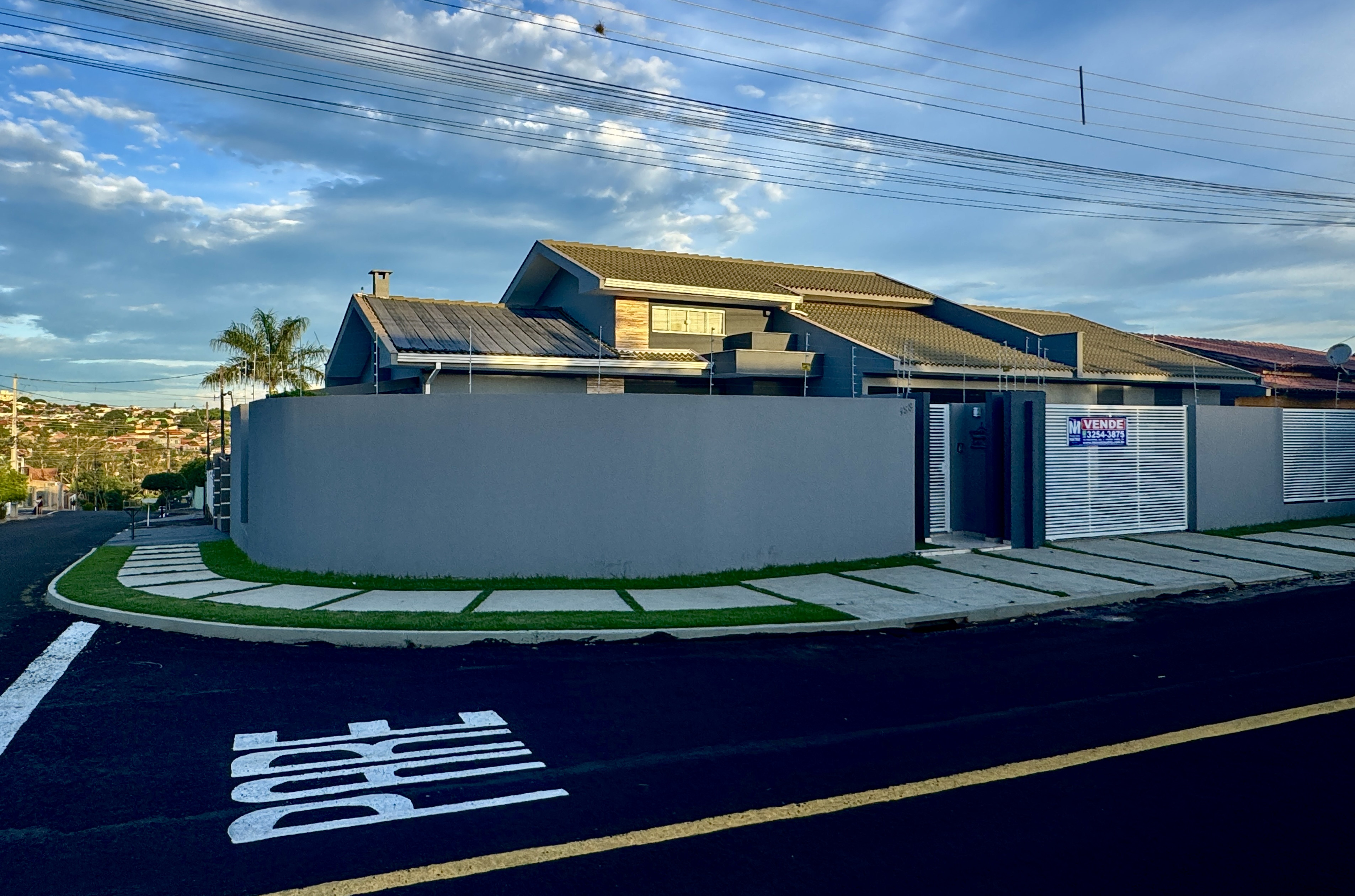 LINDA CASA PARA VENDA NO JD. ITALIA EM  CAMBÉ