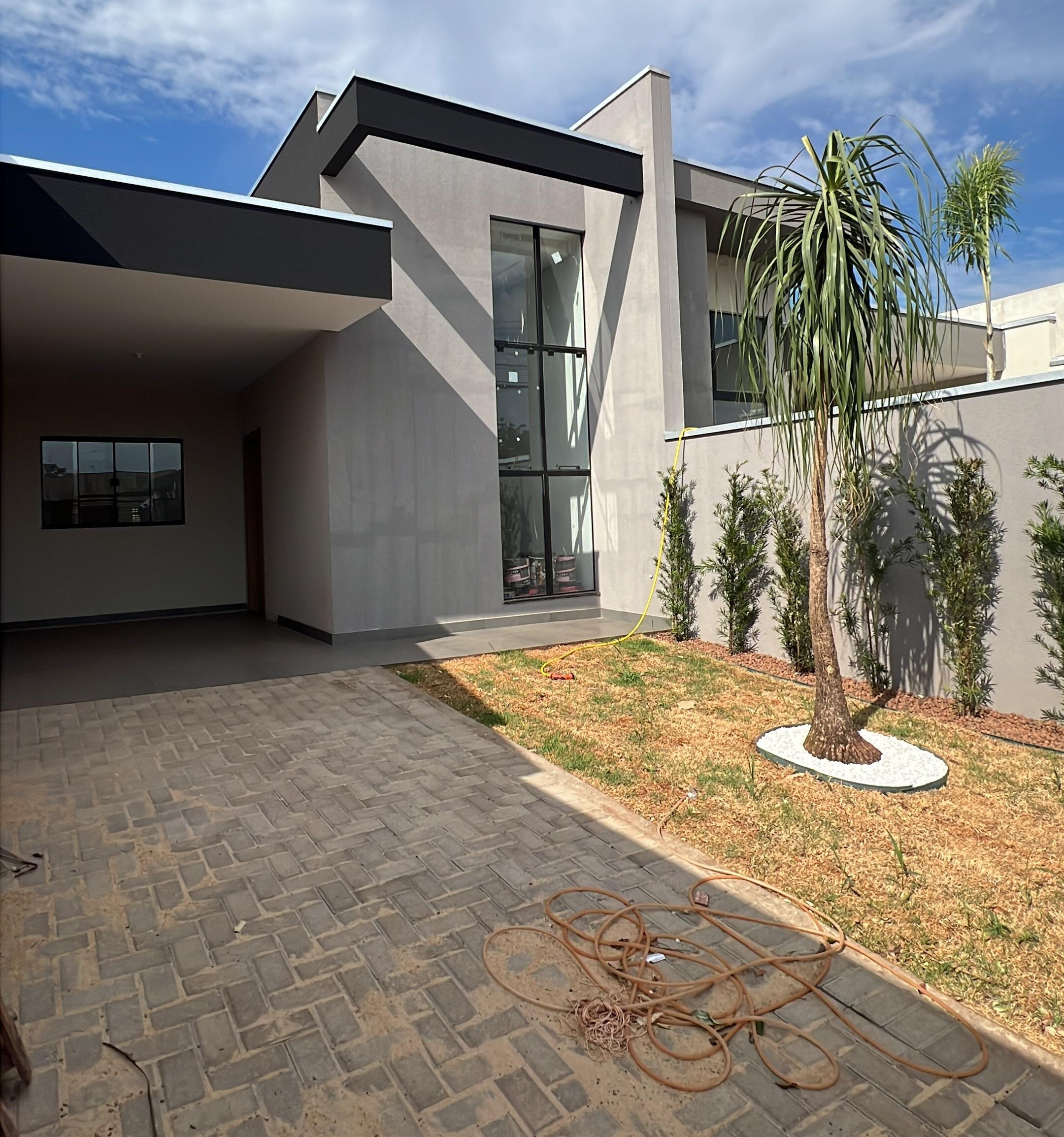 CASA GEMINADA - 03 QUARTOS