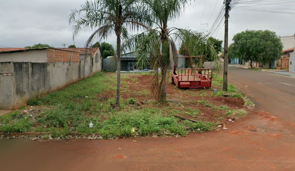 TERRENO A VENDA - 400M²