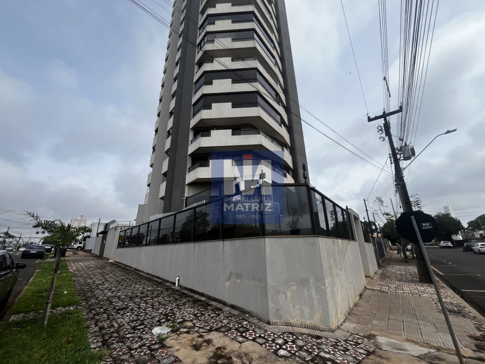 Condomínio Residencial Jamaica - 3 quartos (2 Suítes) + Escritorio