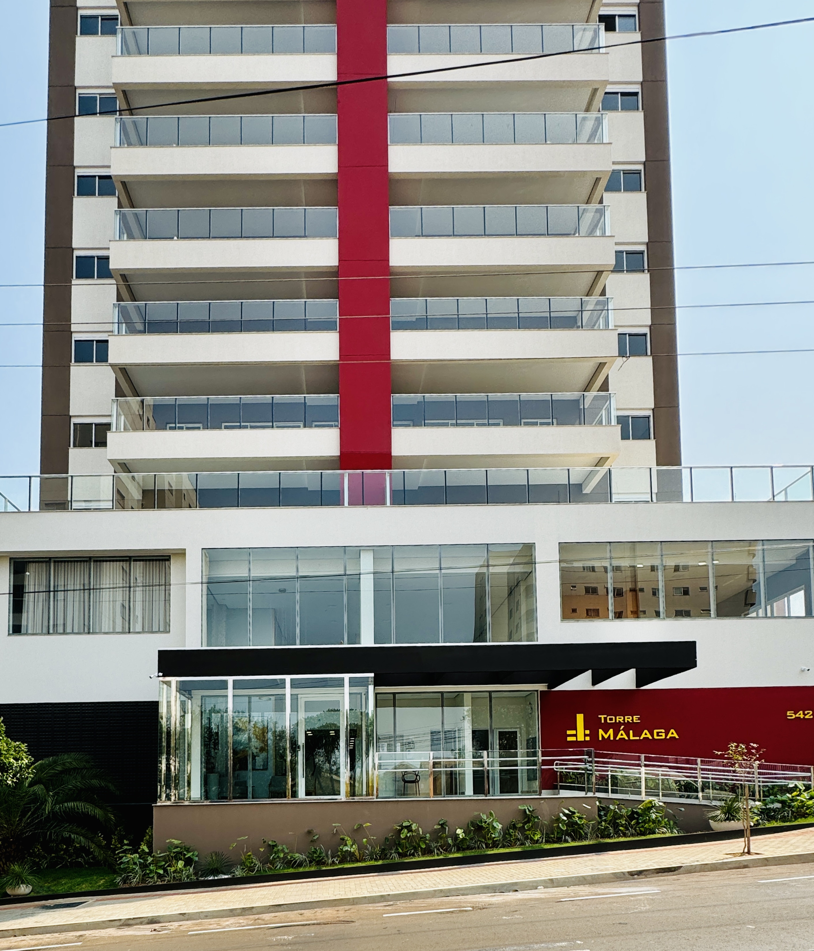 Apartamento para venda no Condomínio Residencial Torre Málaga