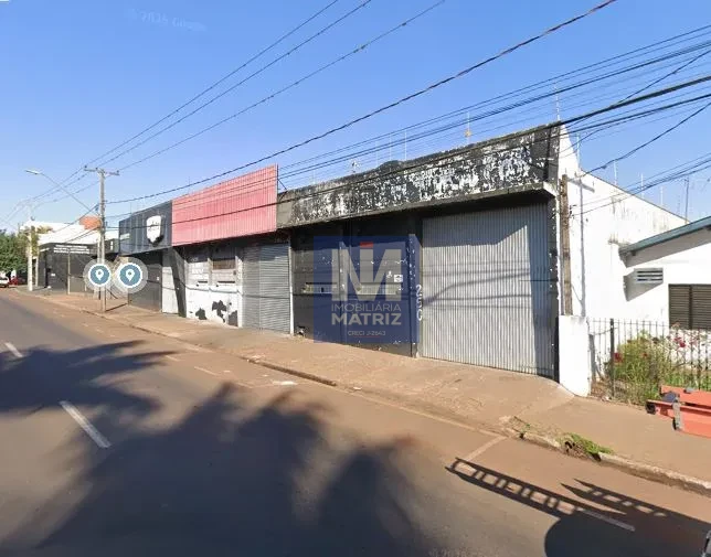 Barracão  Av. Roberto Conceição