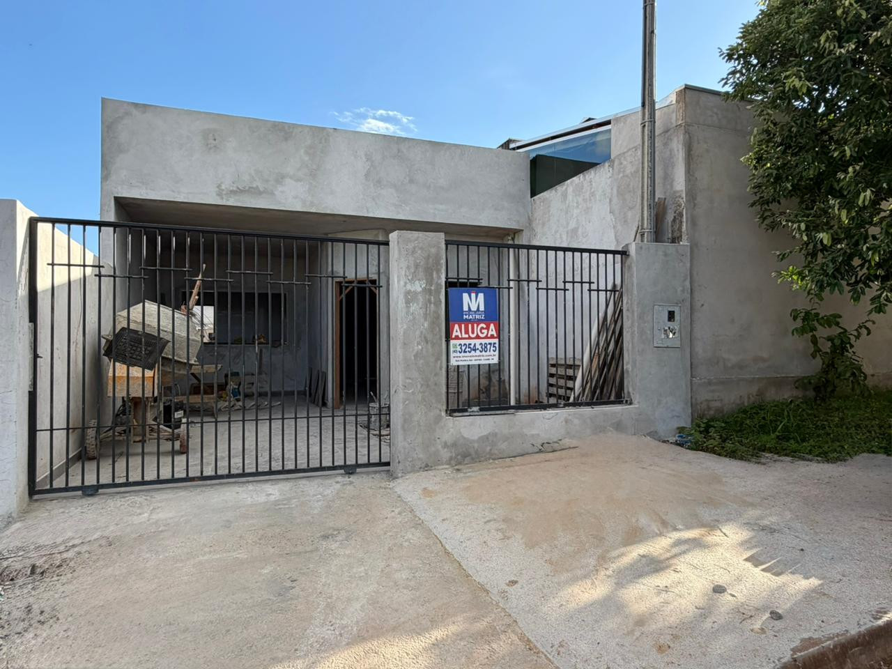 CASA NOVA PARA LOCAÇÃO - 02 QUARTOS